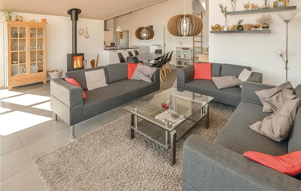 Pet Friendly Home In Augustenborg With Kitchen Asserballeskov المظهر الخارجي الصورة