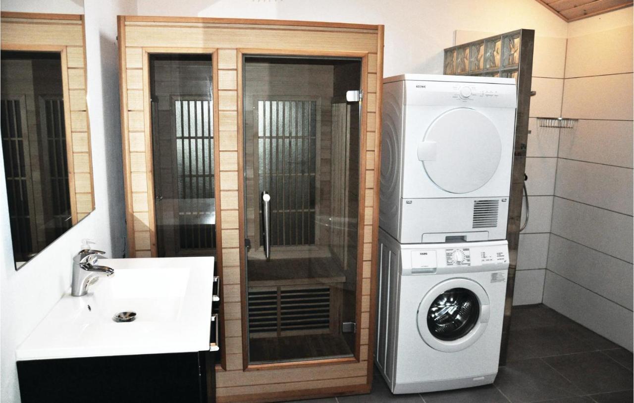 Pet Friendly Home In Augustenborg With Kitchen Asserballeskov المظهر الخارجي الصورة