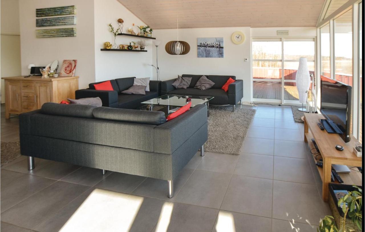 Pet Friendly Home In Augustenborg With Kitchen Asserballeskov المظهر الخارجي الصورة